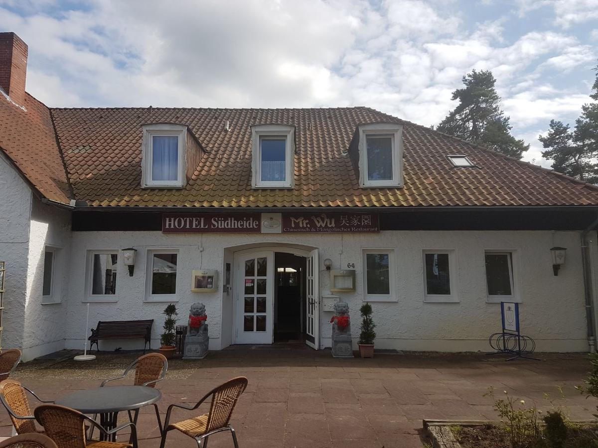 Hotel Suedheide ヘルマンスブルク エクステリア 写真