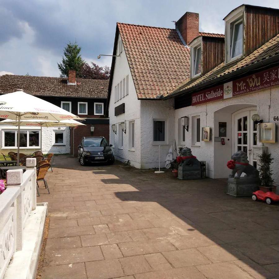 Hotel Suedheide ヘルマンスブルク エクステリア 写真