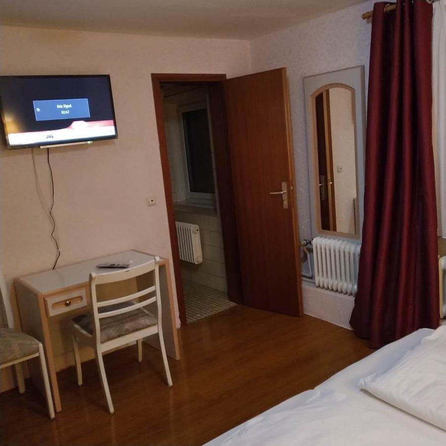 Hotel Suedheide ヘルマンスブルク エクステリア 写真